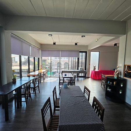Polkadot Hostel Phitsanulok Esterno foto