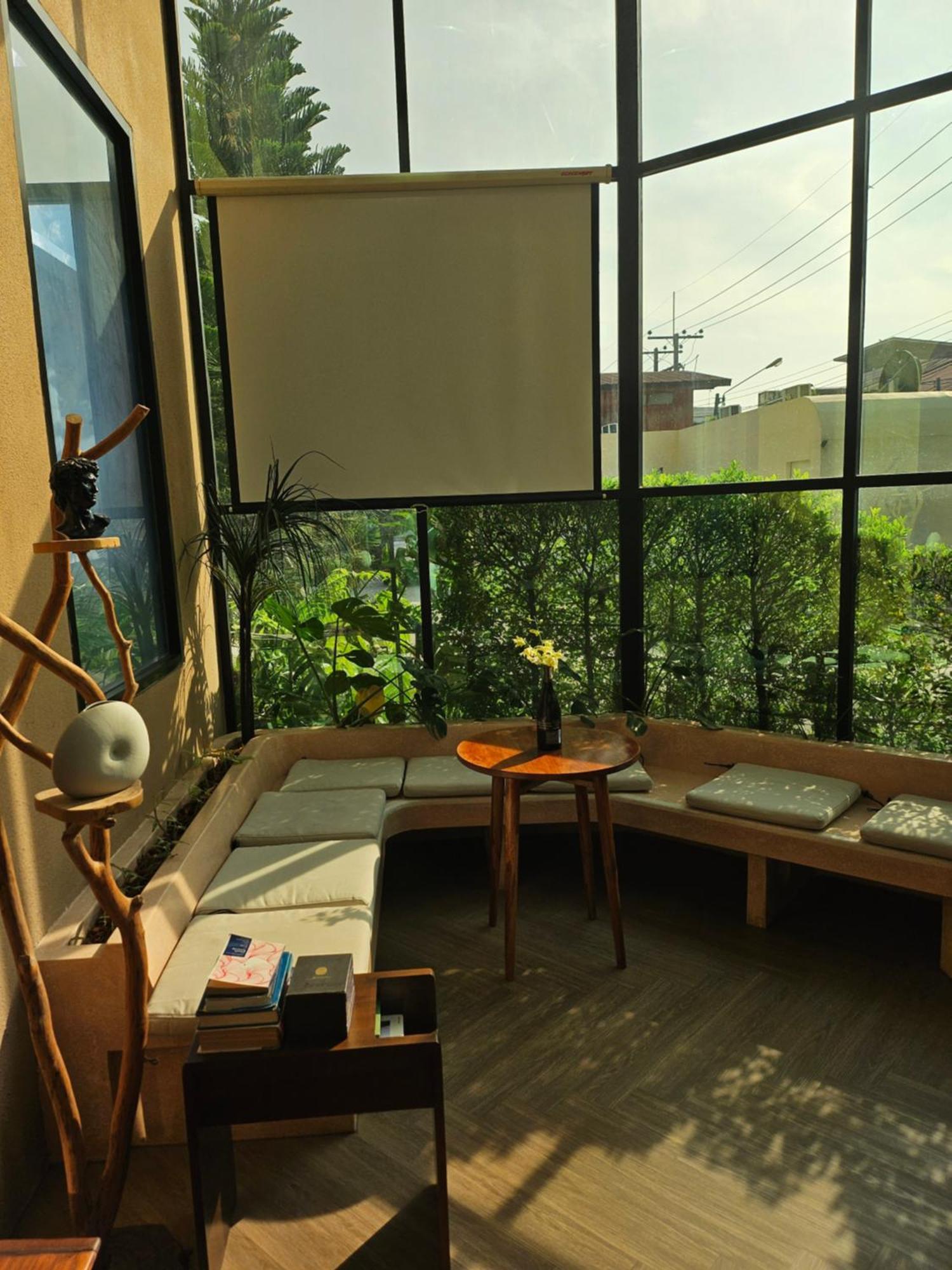 Polkadot Hostel Phitsanulok Esterno foto