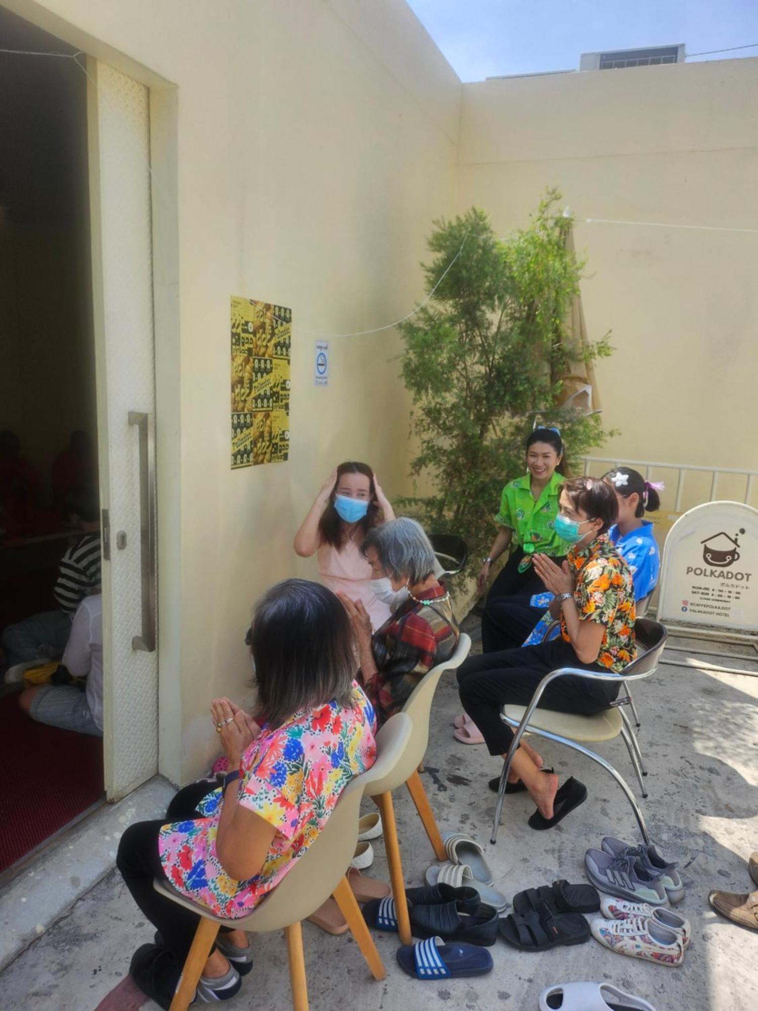 Polkadot Hostel Phitsanulok Esterno foto